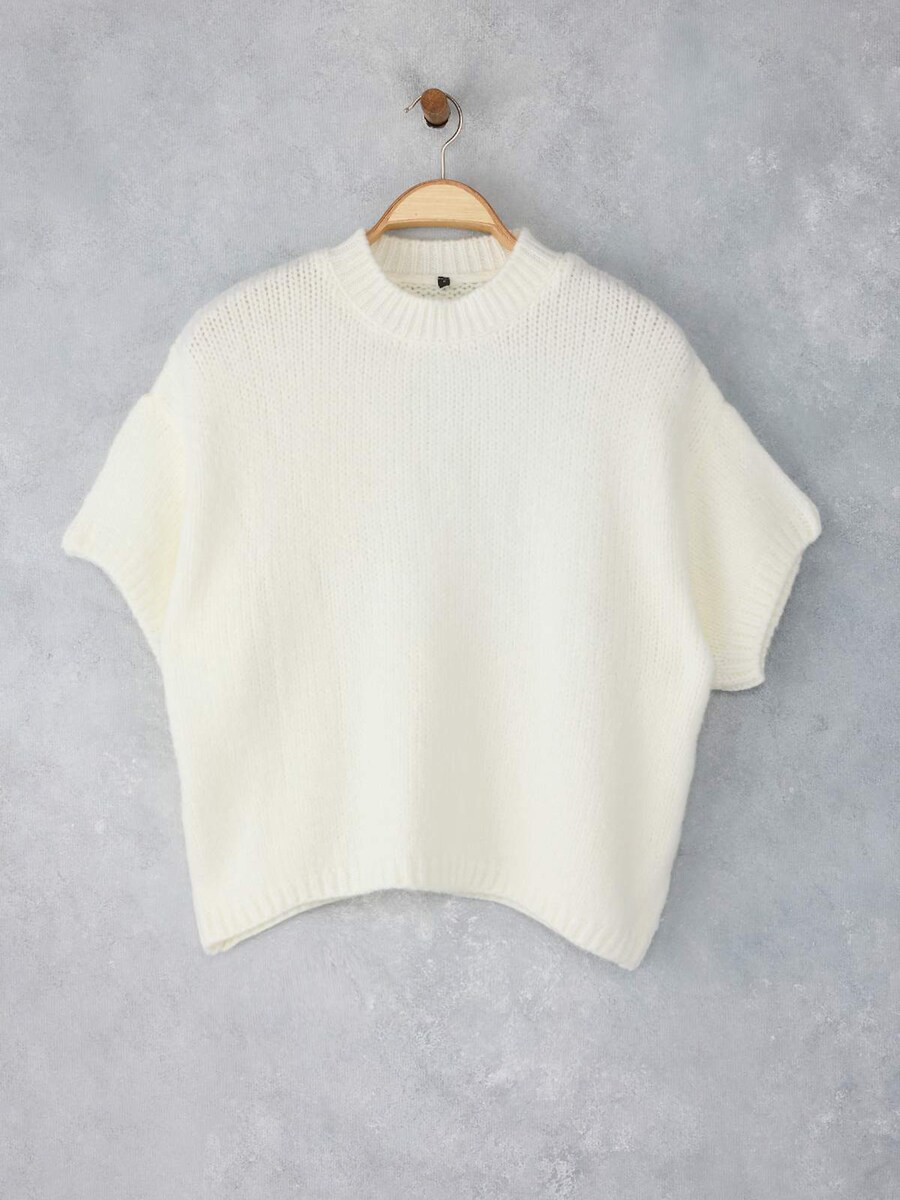 Свитер Trendyol, Ecru
Свитер Trendyol, Ecru