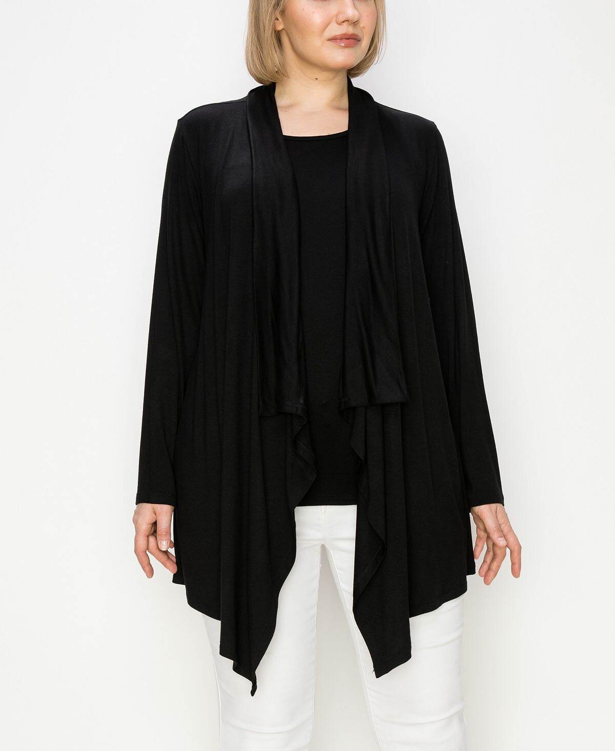 Кардиган больших размеров с отстегивающимся свитером COIN 1804, черный
Кардиган больших размеров с отстегивающимся свитером COIN 1804, черный