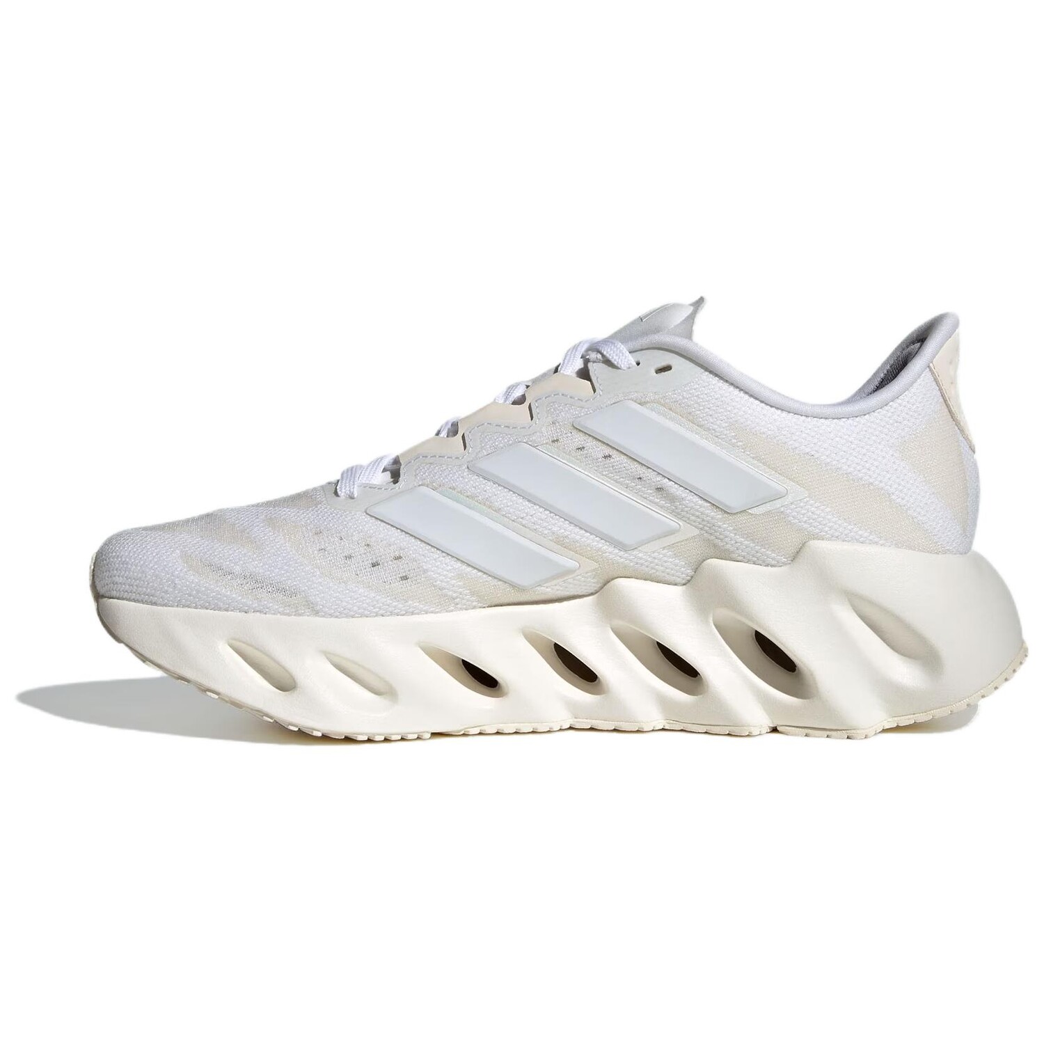 Кроссовки adidas Women's Switch FWD 'Triple White', розовый
Кроссовки adidas Women's Switch FWD 'Triple White', розовый