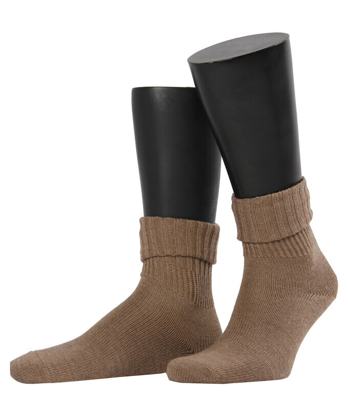 Носки в рубчик Striggings Falke, коричневый
Носки в рубчик Striggings Falke, коричневый