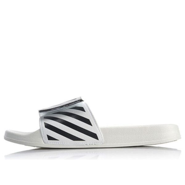 Тапочки sports fashion series disney mickey crossover stylish white slippers Li-Ning, белый
Тапочки sports fashion series disney mickey crossover stylish white slippers Li-Ning, белый