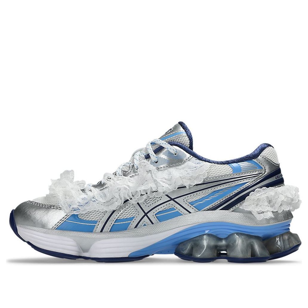 Asics x Shushu/Tong Gel-Kinetic Fluent 'White'
Asics x Shushu/Tong Gel-Kinetic Fluent 'White'