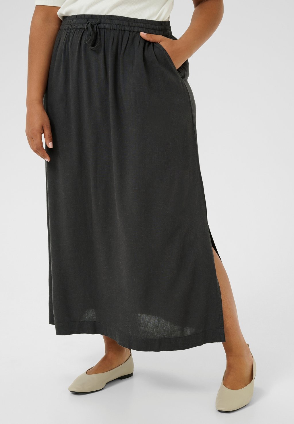 Юбка А-силуэта MILLE Kaffe Curve, черный
Юбка А-силуэта MILLE Kaffe Curve, черный