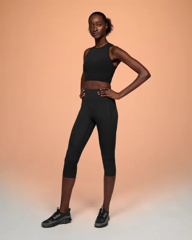 Движение 3/4 колготки On-Running, черный
Движение 3/4 колготки On-Running, черный