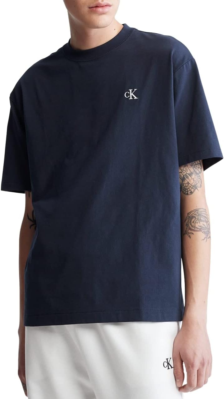 Мужская футболка Calvin Klein свободного кроя с круглым вырезом и логотипом Archive Logo, Dark Sapphire
Мужская футболка Calvin Klein свободного кроя с круглым вырезом и логотипом Archive Logo, Dark Sapphire
