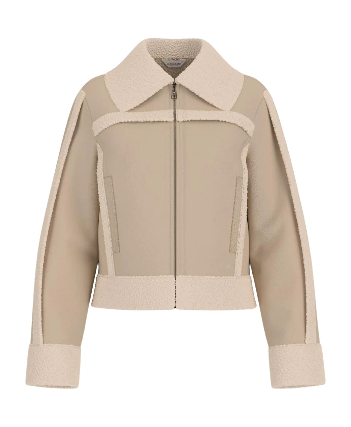 Бежевая куртка из овчины Guess, бежевый
Бежевая куртка из овчины Guess, бежевый