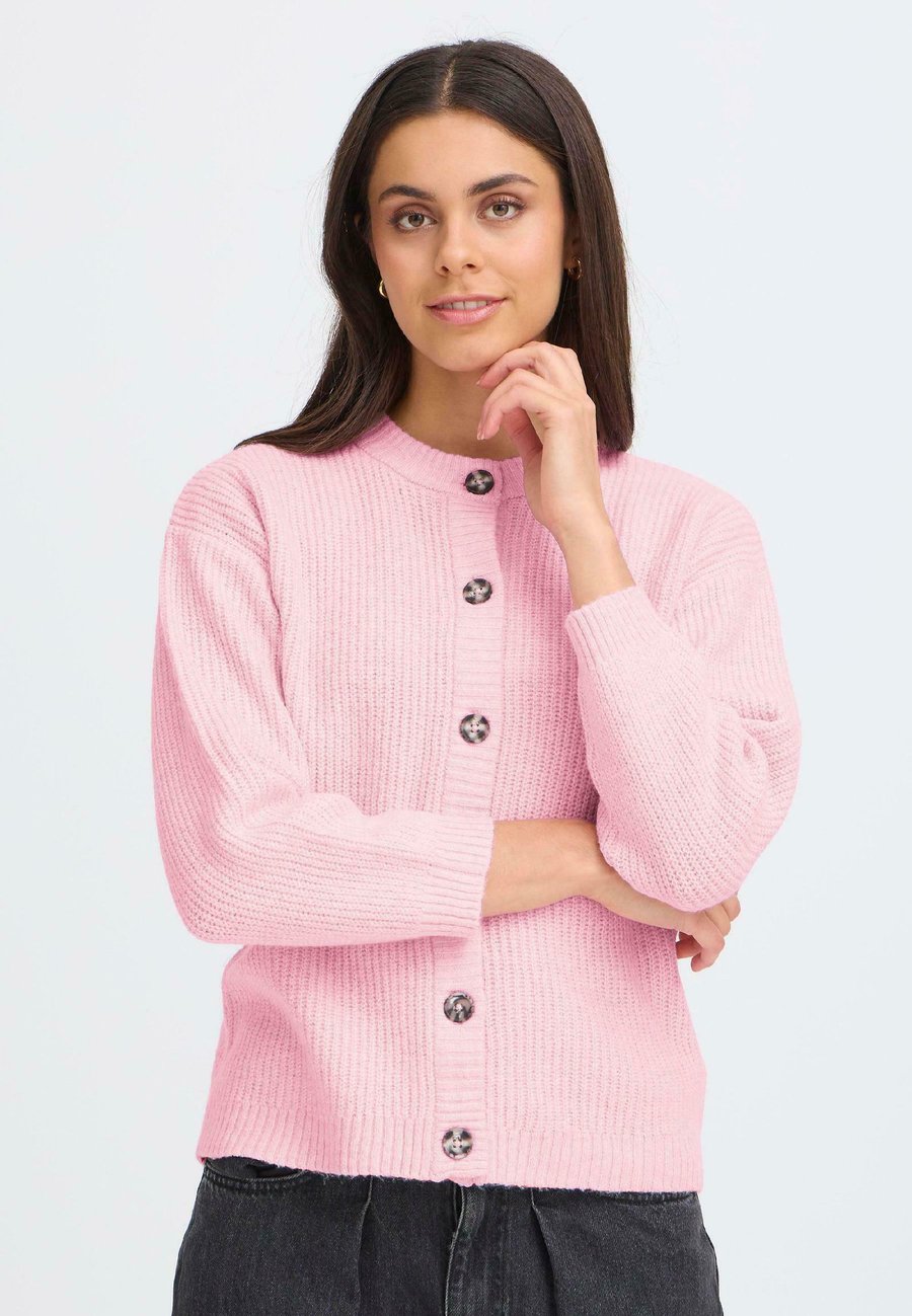 Кардиган Oxmo Cardigan, Parfait Pink Melange/Pink
Кардиган Oxmo Cardigan, Parfait Pink Melange/Pink