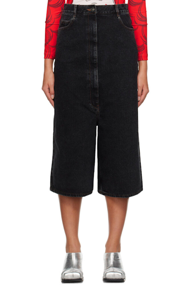 Черные джинсовые шорты с высокой талией Pushbutton
Черные джинсовые шорты с высокой талией Pushbutton