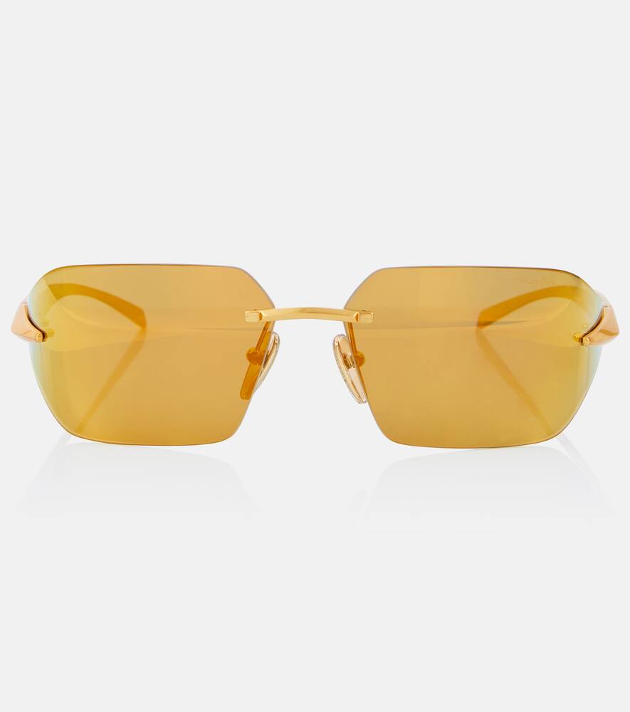 Квадратные солнцезащитные очки Prada
Квадратные солнцезащитные очки Prada