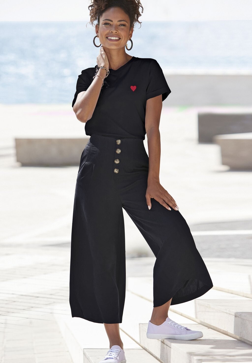 Базовая футболка LASCANA, Черный, Базовая футболка LASCANA
Базовая футболка LASCANA, Черный, Базовая футболка LASCANA