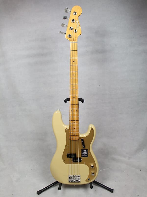 Басс гитара Fender Vintera II '50s Precision Bass Desert Sand w/ Gig Bag
Басс гитара Fender Vintera II '50s Precision Bass Desert Sand w/ Gig Bag