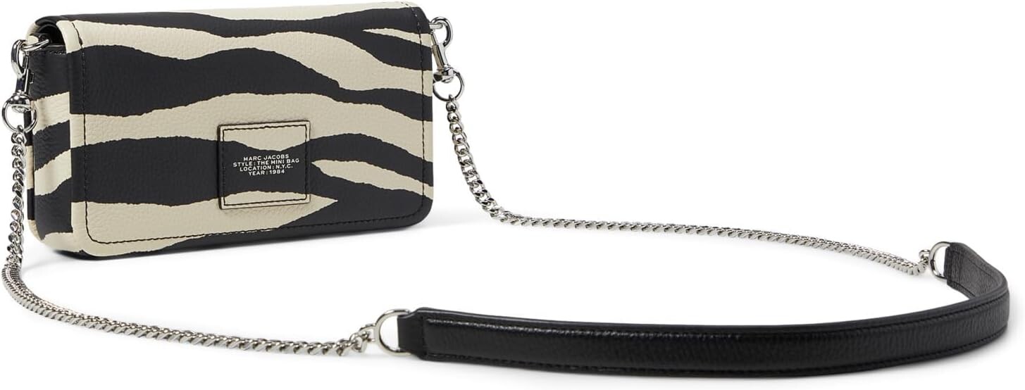 Мини-сумка Marc Jacobs The Zebra Leather Chain, черная/белая
Мини-сумка Marc Jacobs The Zebra Leather Chain, черная/белая