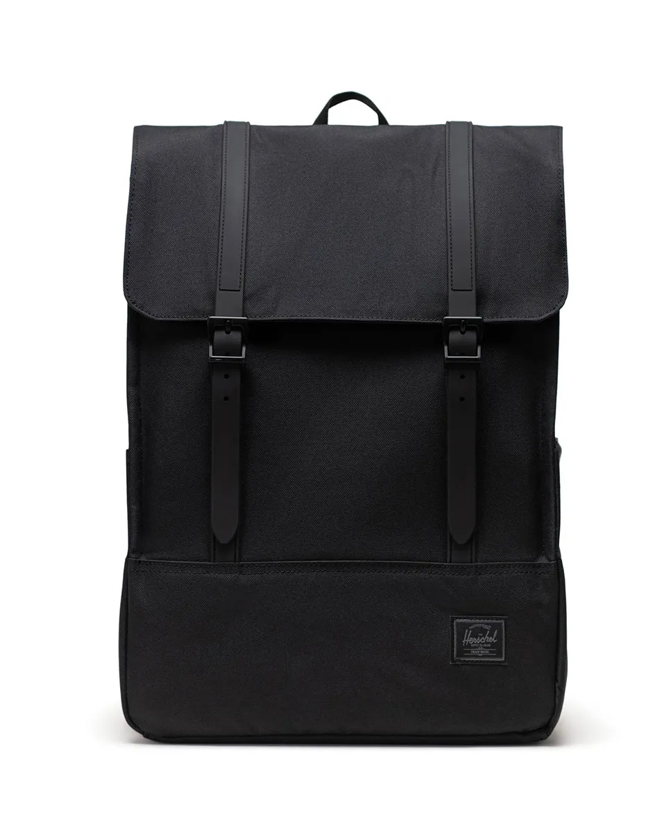 Рюкзак мужской из переработанной черной ткани на 20 литров с магнитными лямками Herschel, черный
Рюкзак мужской из переработанной черной ткани на 20 литров с магнитными лямками Herschel, черный