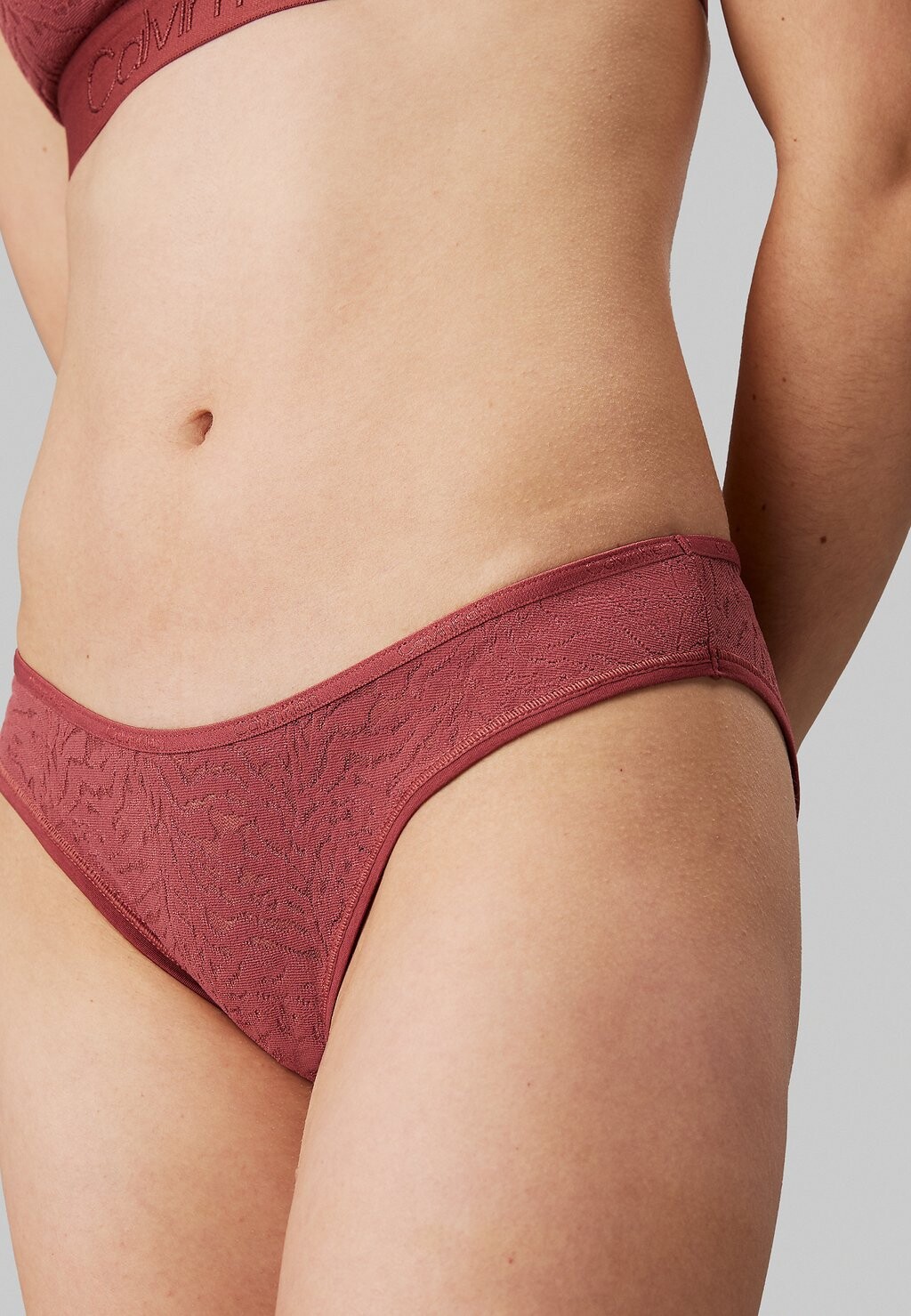 Трусы INTRINSICCOORDINATE BRIEF Calvin Klein Underwear, красный
Трусы INTRINSICCOORDINATE BRIEF Calvin Klein Underwear, красный