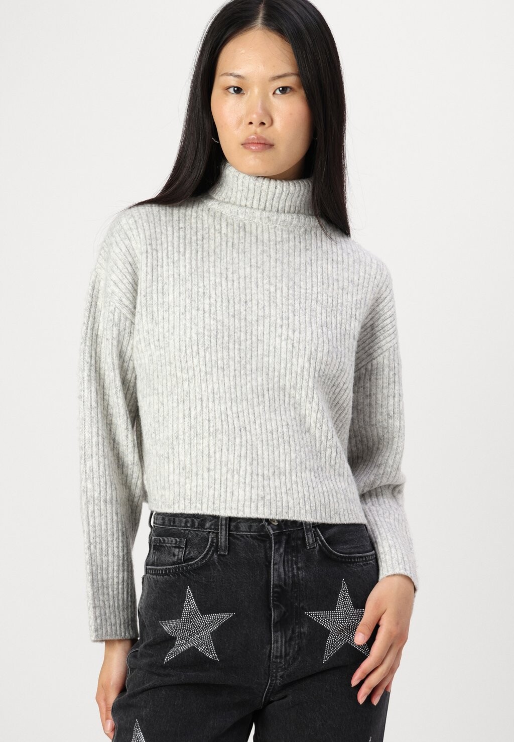 Джинсы прямого кроя ONLRILEY STRAIGHT STAR STUD ONLY, черный
Джинсы прямого кроя ONLRILEY STRAIGHT STAR STUD ONLY, черный