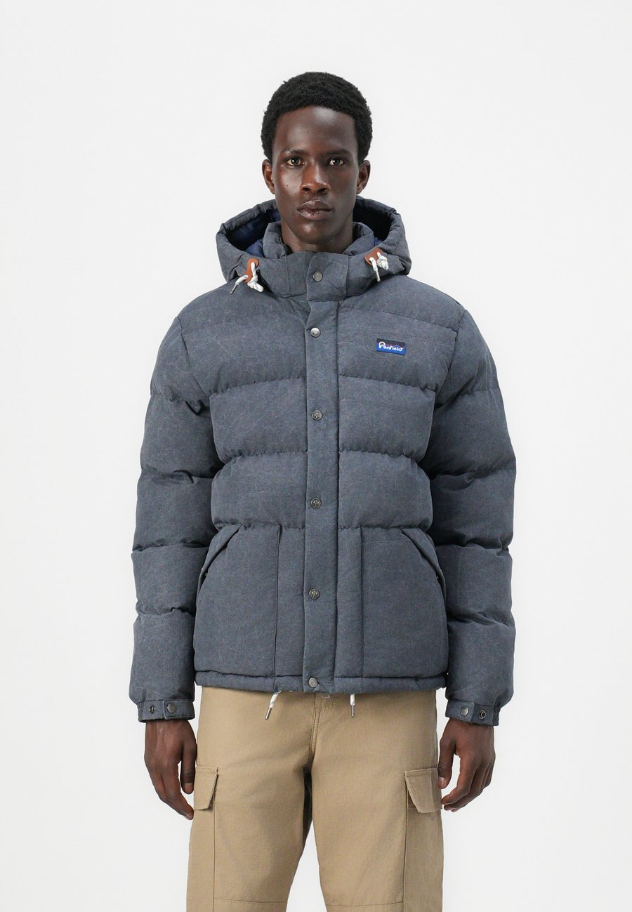 Куртка Penfield ANNIVERSARY WASHED BOWERBRIDGE JACKET, Navy/Dark Blue
Куртка Penfield ANNIVERSARY WASHED BOWERBRIDGE JACKET, Navy/Dark Blue