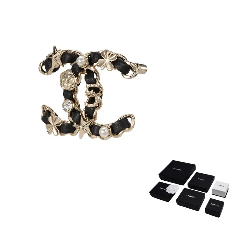 Брошь унисекс CHANEL
Брошь унисекс CHANEL