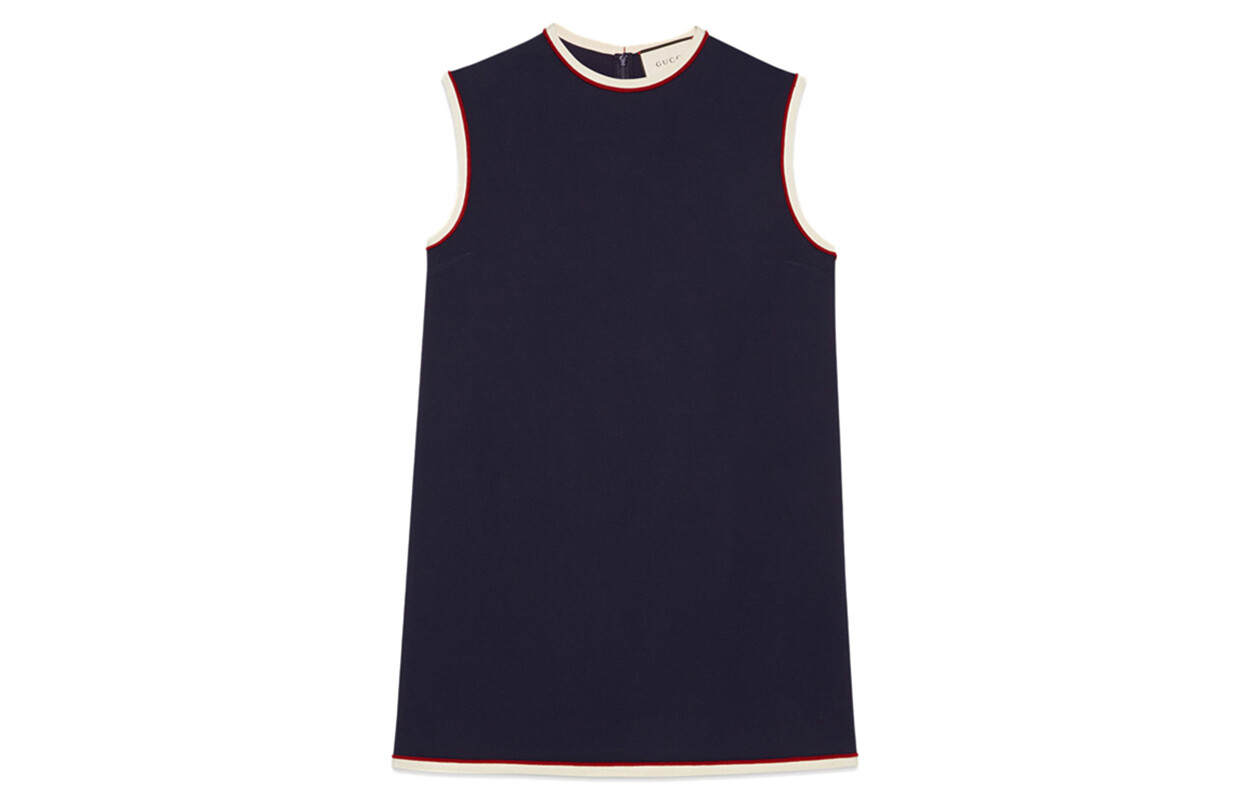 Футболка женская темно-синяя Gucci
Футболка женская темно-синяя Gucci