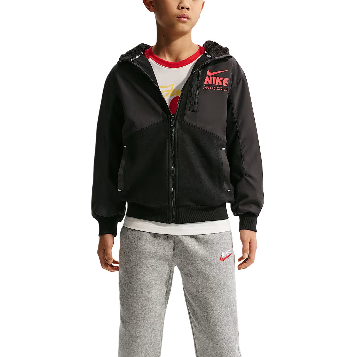 Детская куртка с капюшоном Moderate Nike, черный/красный/красный
Детская куртка с капюшоном Moderate Nike, черный/красный/красный