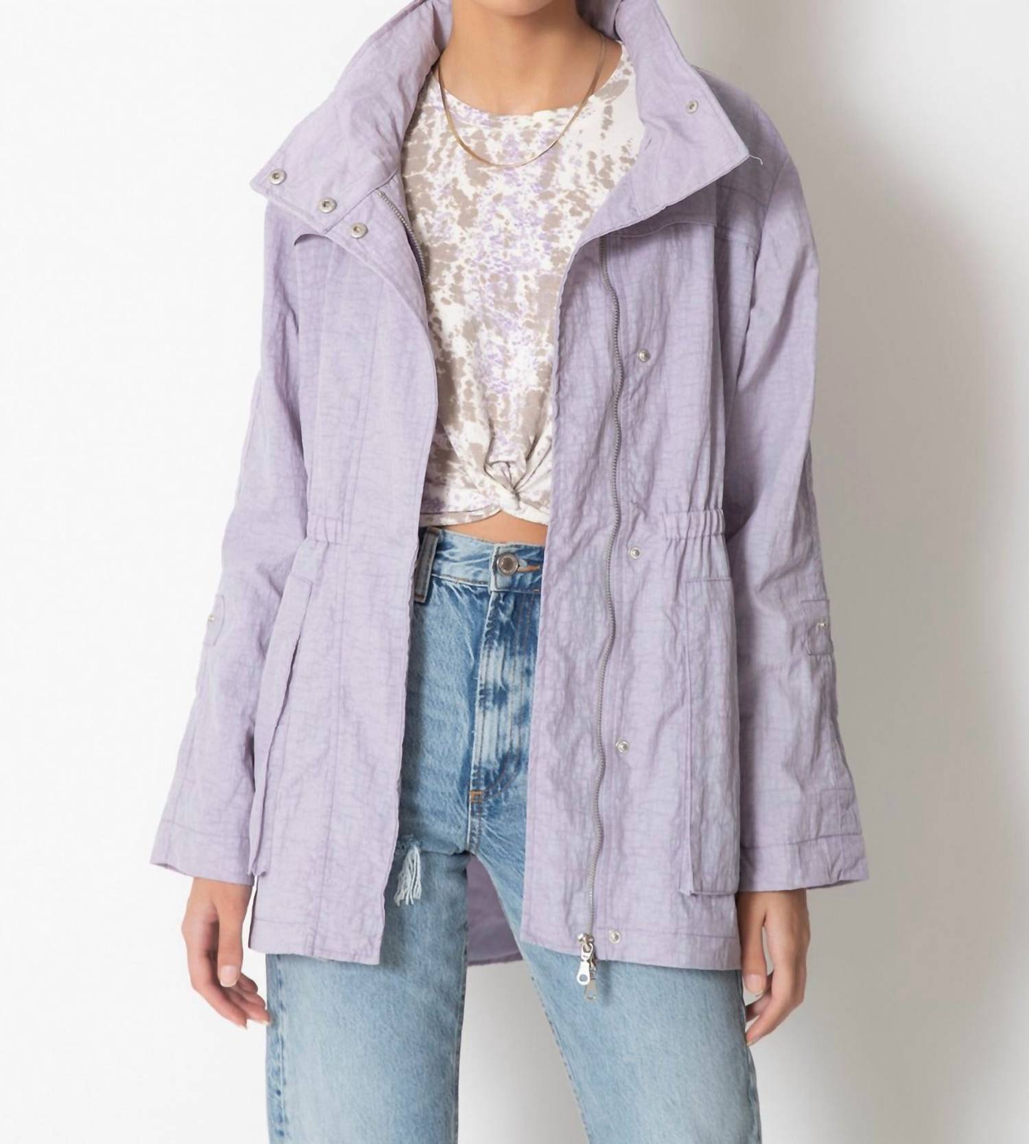 Куртка Cory Solid в цвете глициния Tart Collections, Wisteria
Куртка Cory Solid в цвете глициния Tart Collections, Wisteria