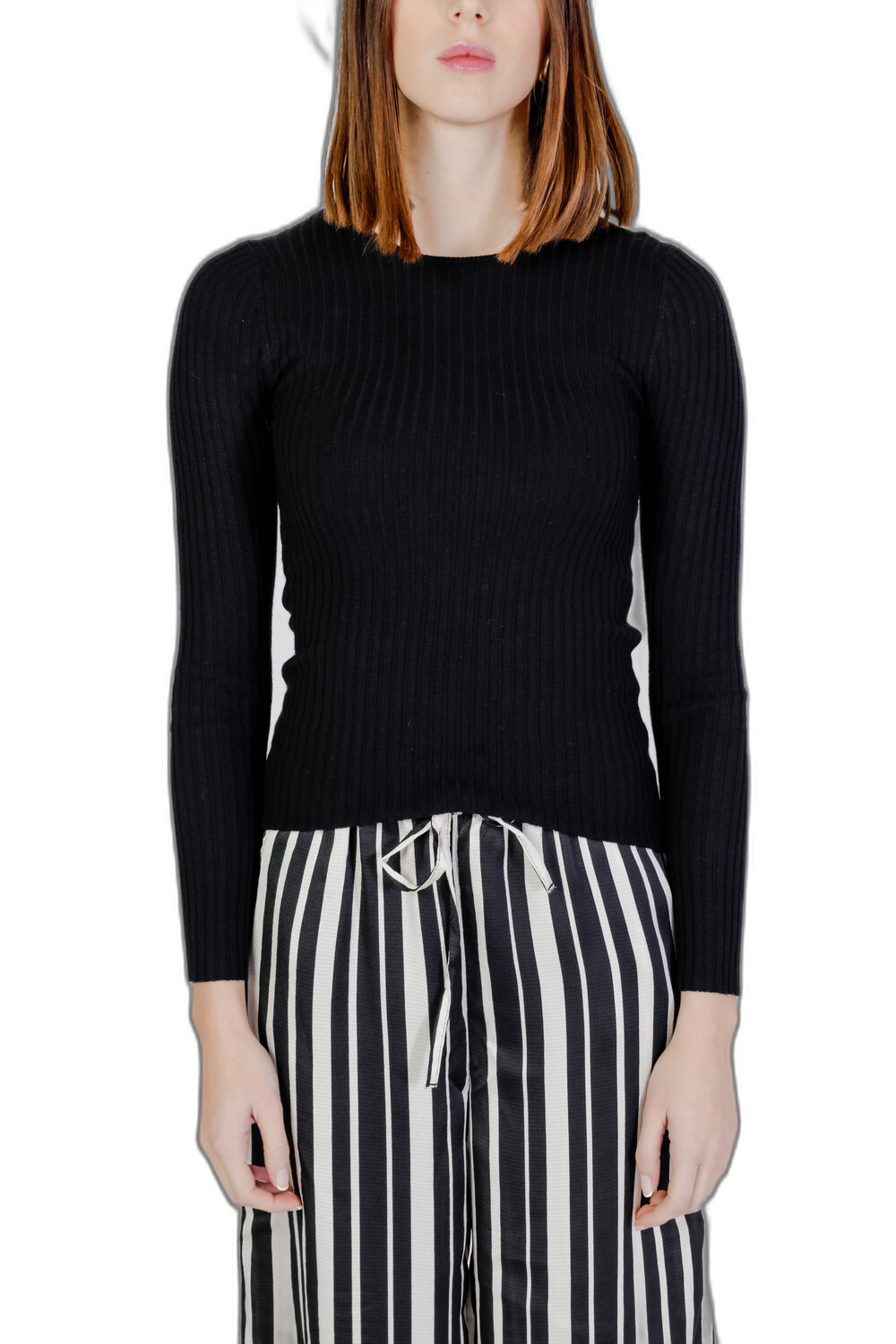 Джемпер ONLY однотонный, черный
Джемпер ONLY однотонный, черный