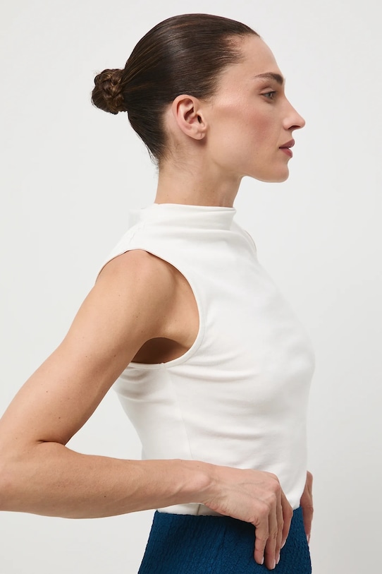 Топ Medicine, бежевый
Топ Medicine, бежевый