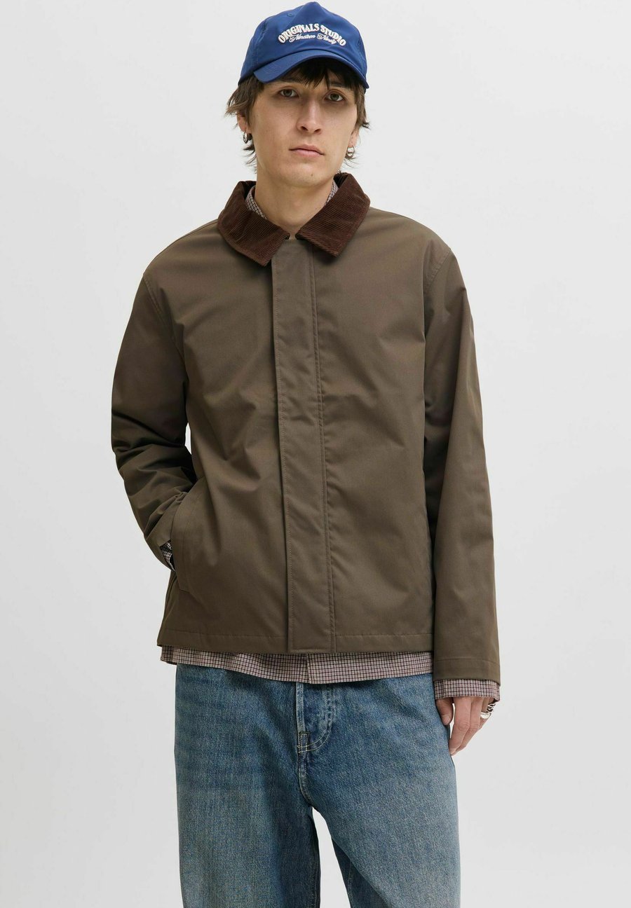 Куртка Jack & Jones Summer jacket, Canteen/Light Brown
Куртка Jack & Jones Summer jacket, Canteen/Light Brown