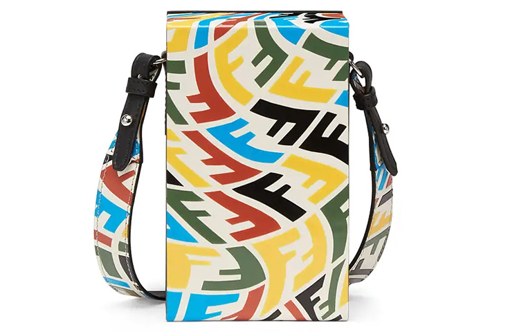 Кожаная коробочная сумка чехол для телефона через плечо кроссбоди маленький размер унисекс мультиколор FENDI
Кожаная коробочная сумка чехол для телефона через плечо кроссбоди маленький размер унисекс мультиколор FENDI