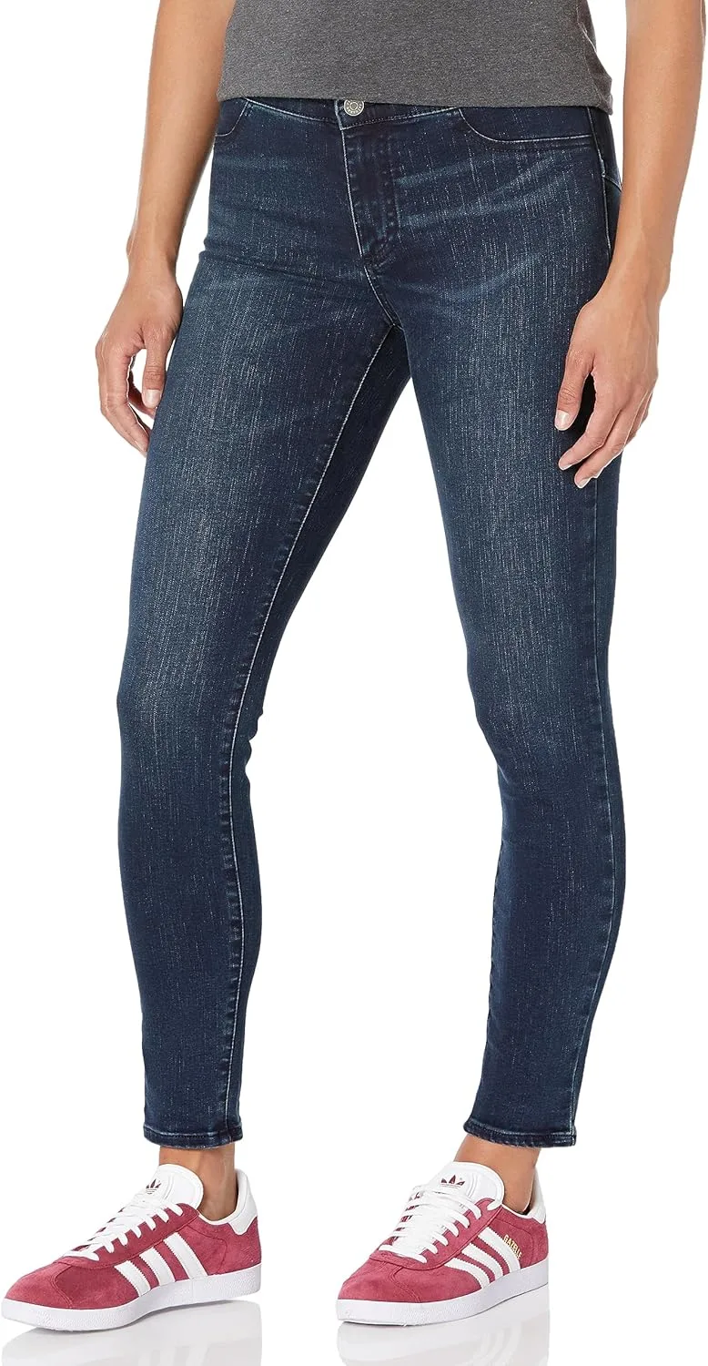 Armani Exchange J12 Jegging Lift Up Dark Blue Denim
Armani Exchange J12 Jegging Lift Up Dark Blue Denim
