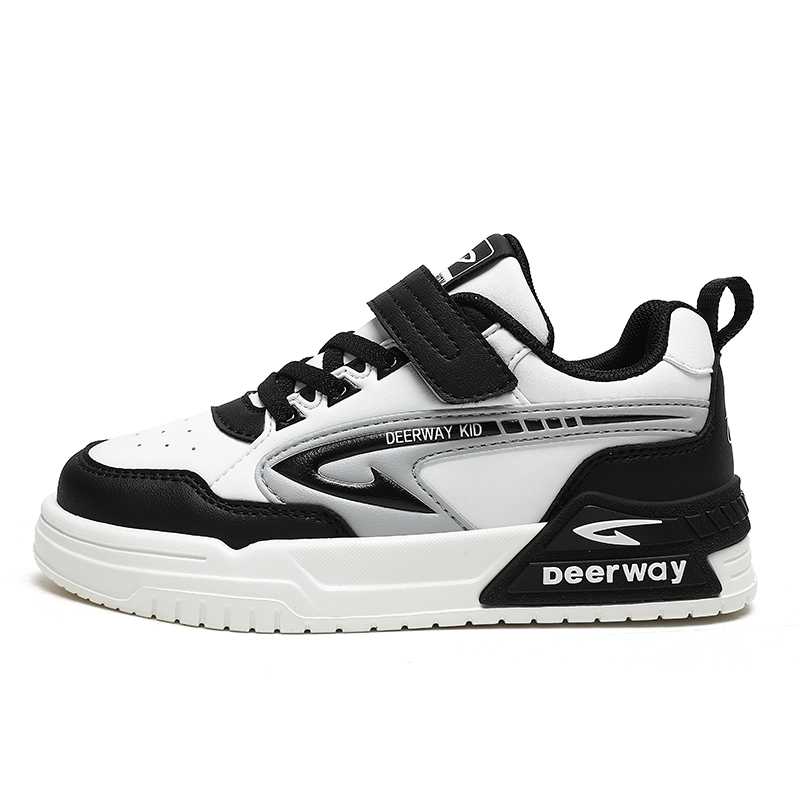 Детские скейтерские кроссовки Kids DEERWAY, черный/белый/серый 
Детские скейтерские кроссовки Kids DEERWAY, черный/белый/серый