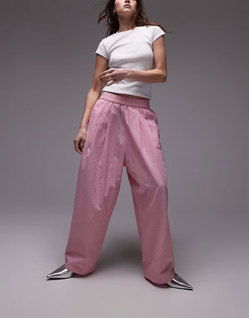 Широкие брюки Topshop из поплина с полосками и застежкой
Широкие брюки Topshop из поплина с полосками и застежкой