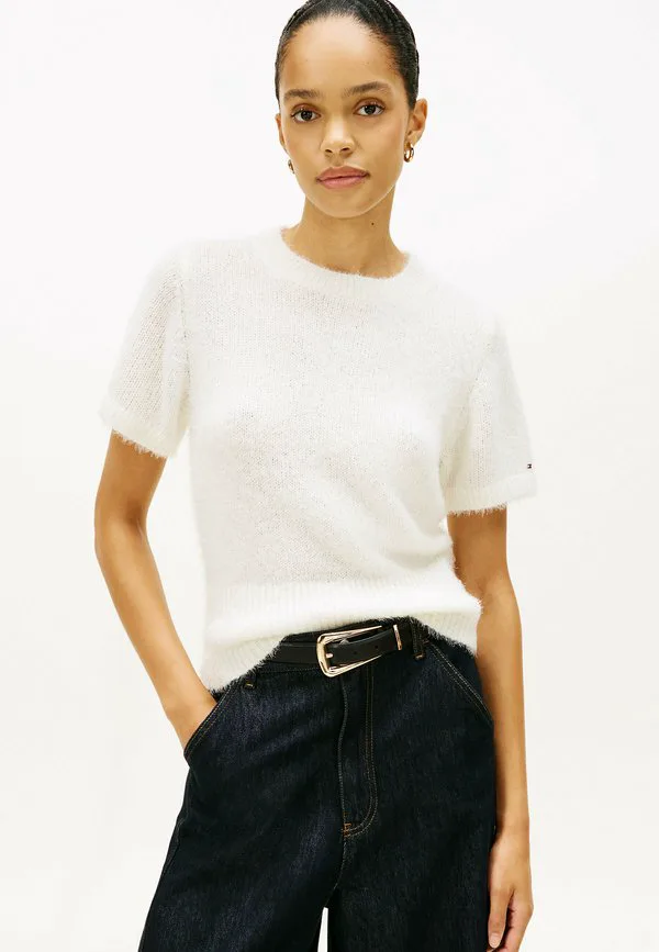 Праздничная базовая футболка с коротким рукавом Tommy Hilfiger, Ecru, Бежевый, Праздничная базовая футболка с коротким рукавом Tommy Hilfiger, Ecru
Праздничная базовая футболка с коротким рукавом Tommy Hilfiger, Ecru, Бежевый, Праздничная базовая футболка с коротким рукавом Tommy Hilfiger, Ecru