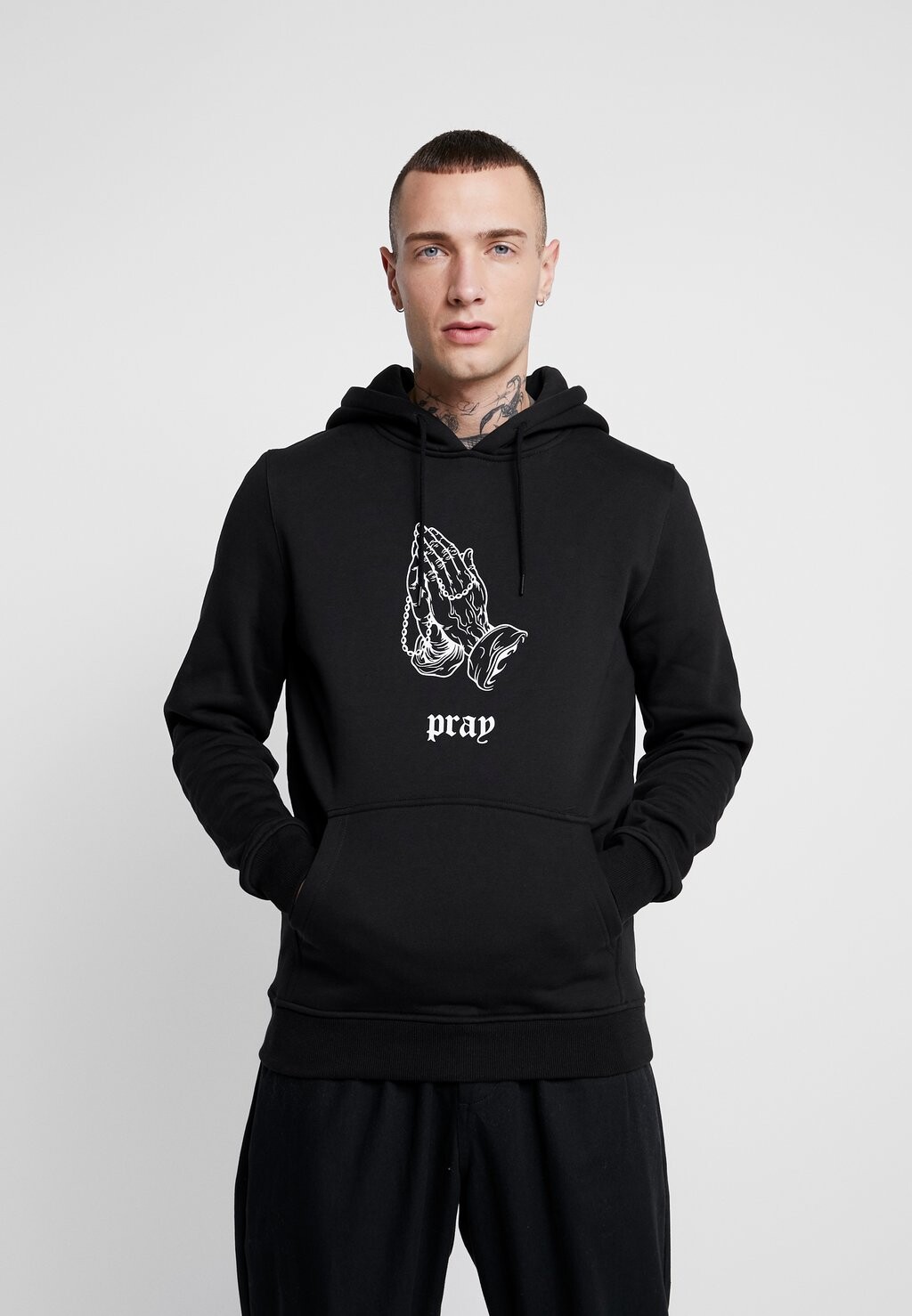 Толстовка DARK PREY Mister Tee, черный
Толстовка DARK PREY Mister Tee, черный