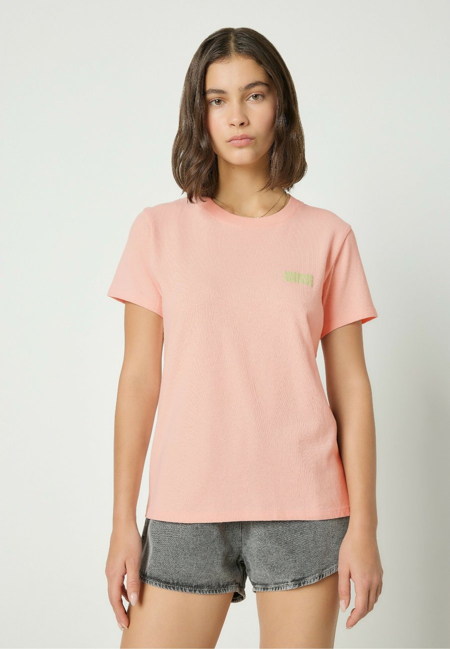 Футболка American Vintage YKOBOW, Camelia/Light Pink
Футболка American Vintage YKOBOW, Camelia/Light Pink