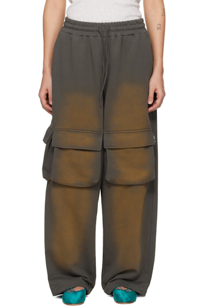 Серые выбеленные мешковатые спортивные штаны с карманами OPEN YY
Серые выбеленные мешковатые спортивные штаны с карманами OPEN YY