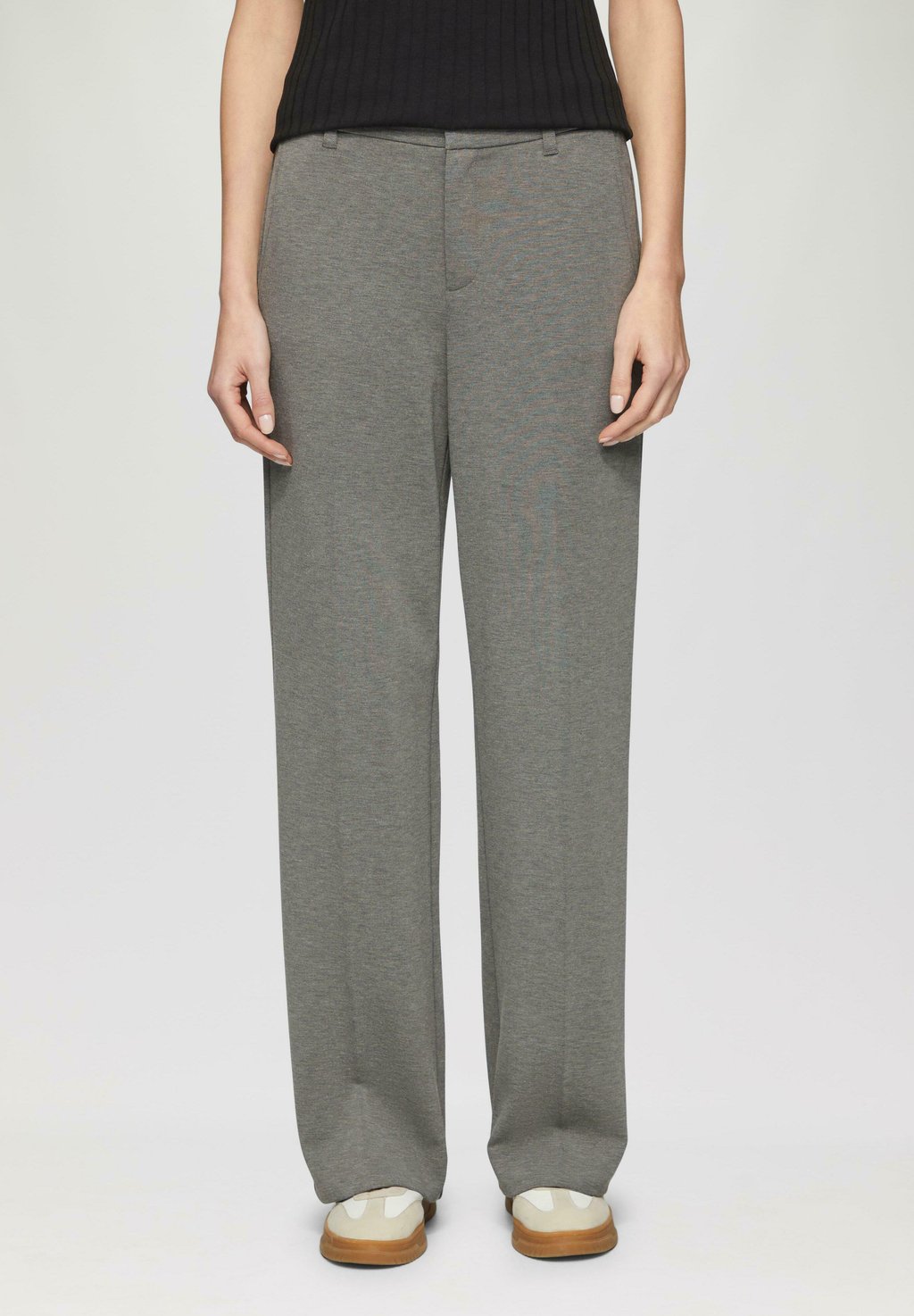 Брюки s.Oliver, темно-серый
Брюки s.Oliver, темно-серый