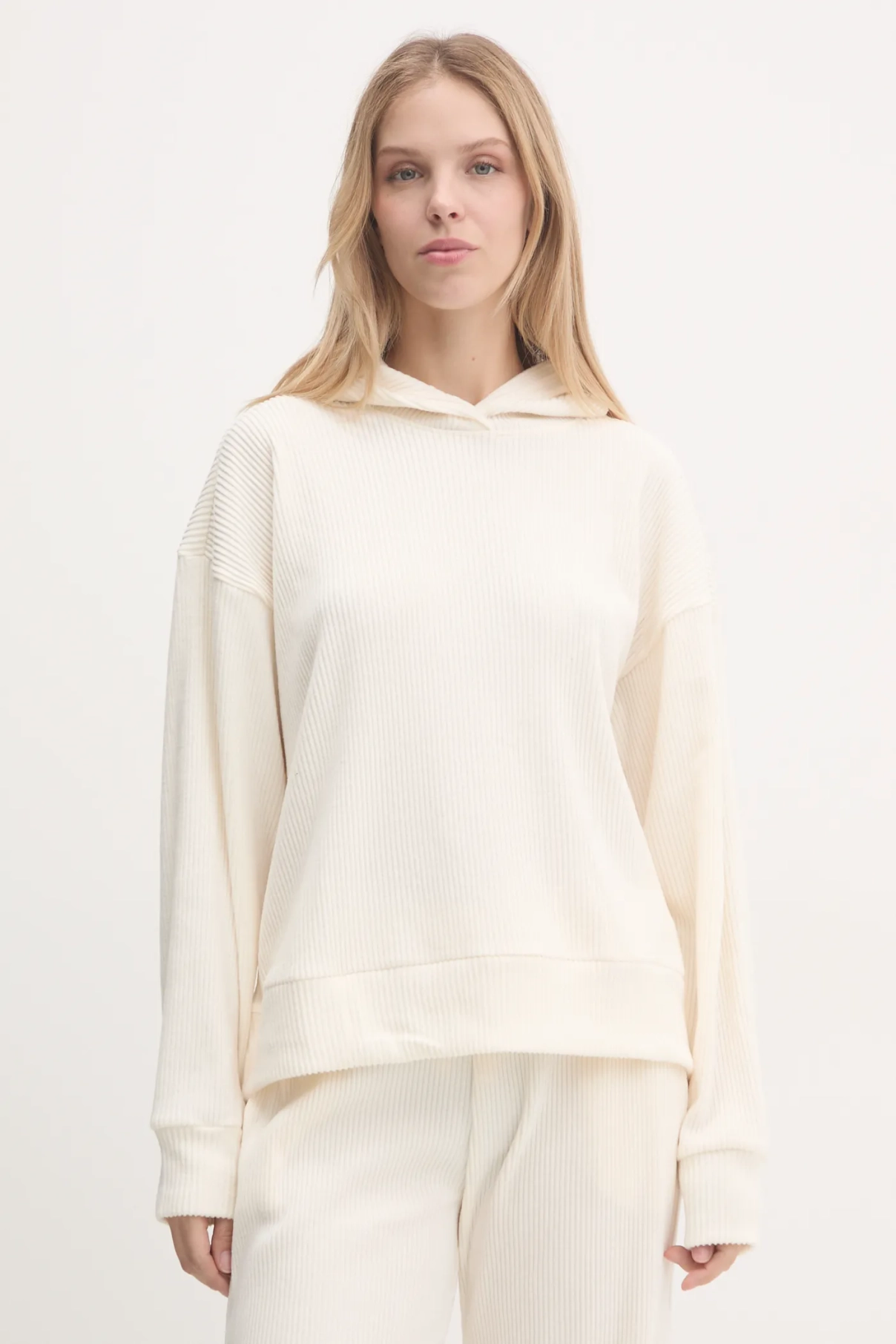 Толстовка Abercrombie & Fitch, бежевый
Толстовка Abercrombie & Fitch, бежевый