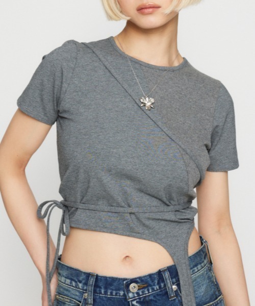 Футболка, крой оверсайз, бренд Lagua Gem
Футболка, крой оверсайз, бренд Lagua Gem