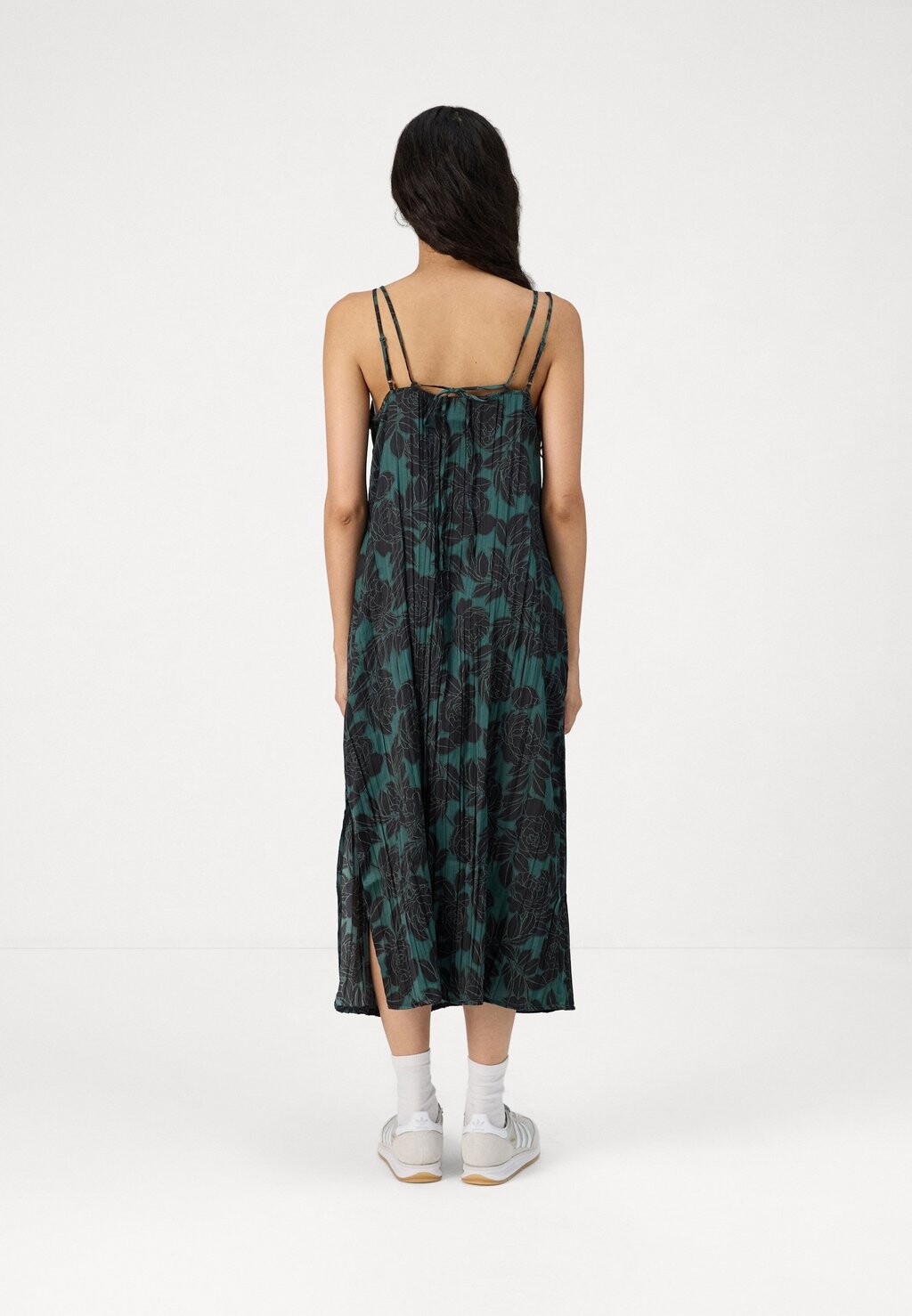 Повседневное платье CRINKLE SLIP GAP, зеленый
Повседневное платье CRINKLE SLIP GAP, зеленый