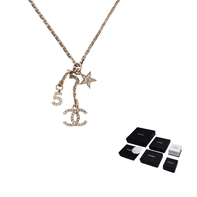 CHANEL CC Metal, Rhinestone Колье для женщин Gold
CHANEL CC Metal, Rhinestone Колье для женщин Gold