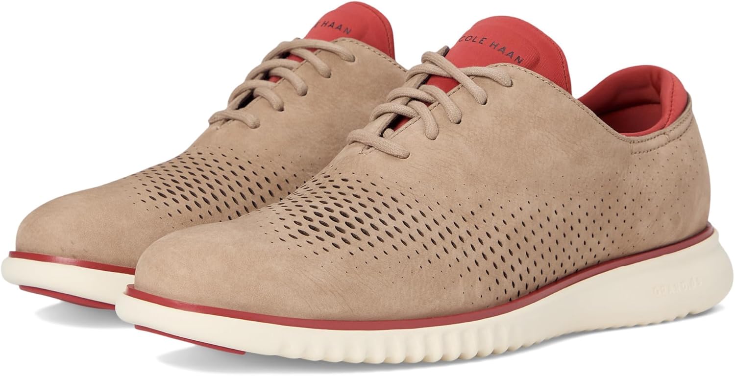 Мужские оксфорды Cole Haan 2.Zerogrand с лазерной перфорацией, Dark Latte Nubuck/Cinnabar
Мужские оксфорды Cole Haan 2.Zerogrand с лазерной перфорацией, Dark Latte Nubuck/Cinnabar