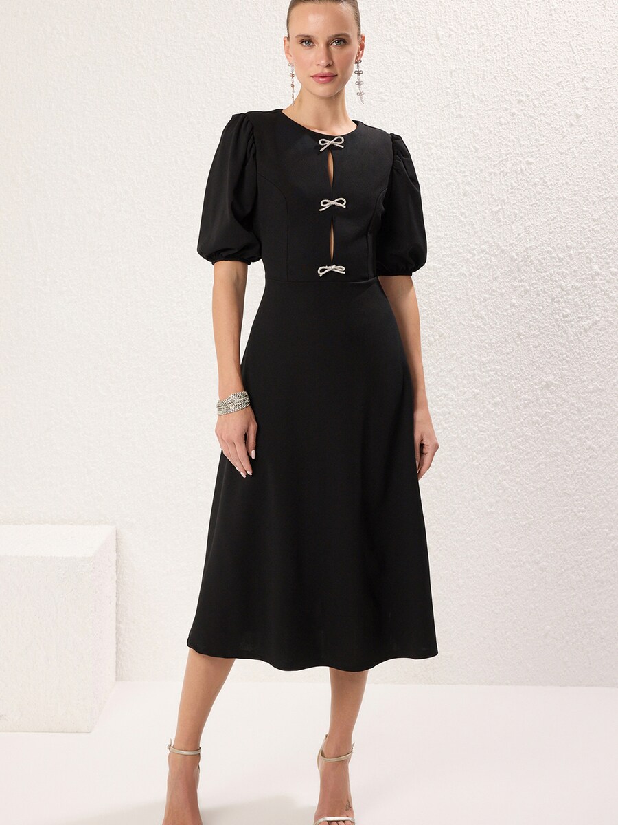 Коктейльное платье Trendyol, Black
Коктейльное платье Trendyol, Black