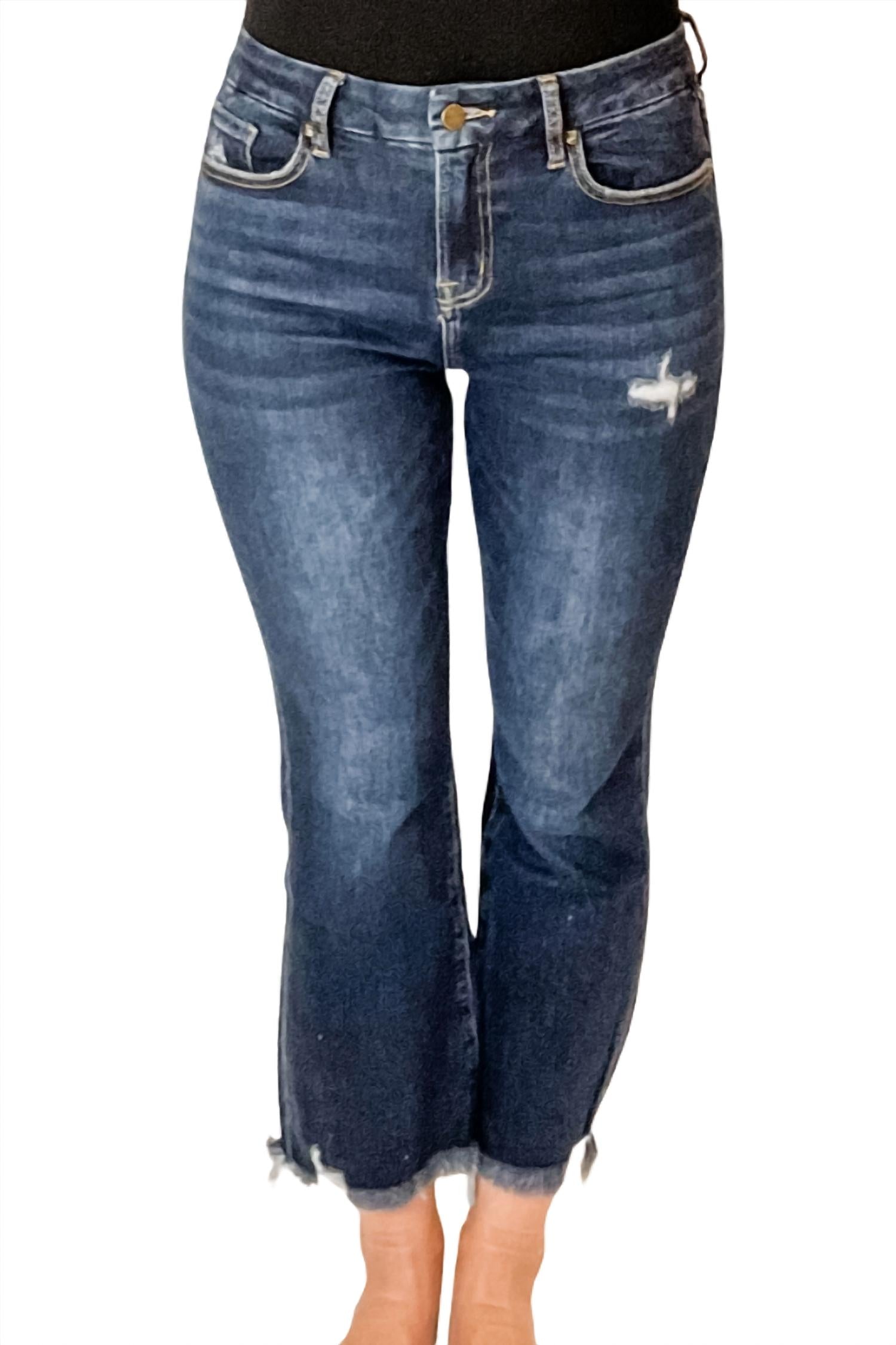 Укороченные расклешенные джинсы с высокой талией в темном цвете mica denim, цвет dark wash
Укороченные расклешенные джинсы с высокой талией в темном цвете mica denim, цвет dark wash
