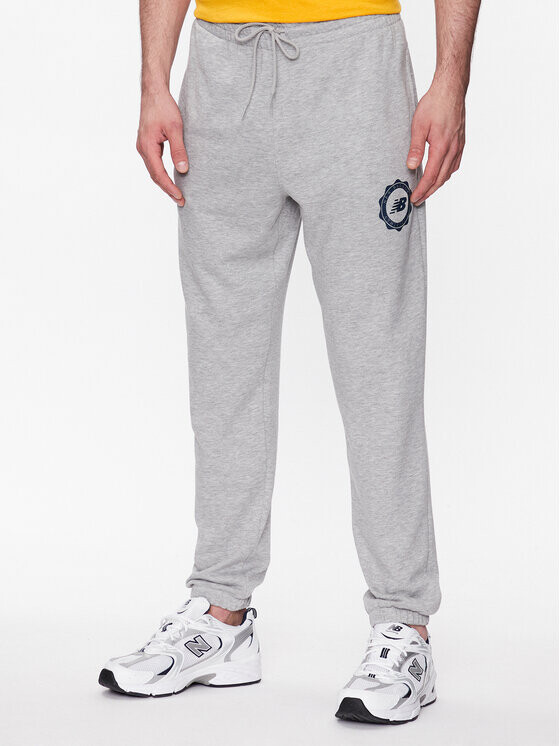 Спортивные брюки стандартного кроя New Balance, серый
Спортивные брюки стандартного кроя New Balance, серый