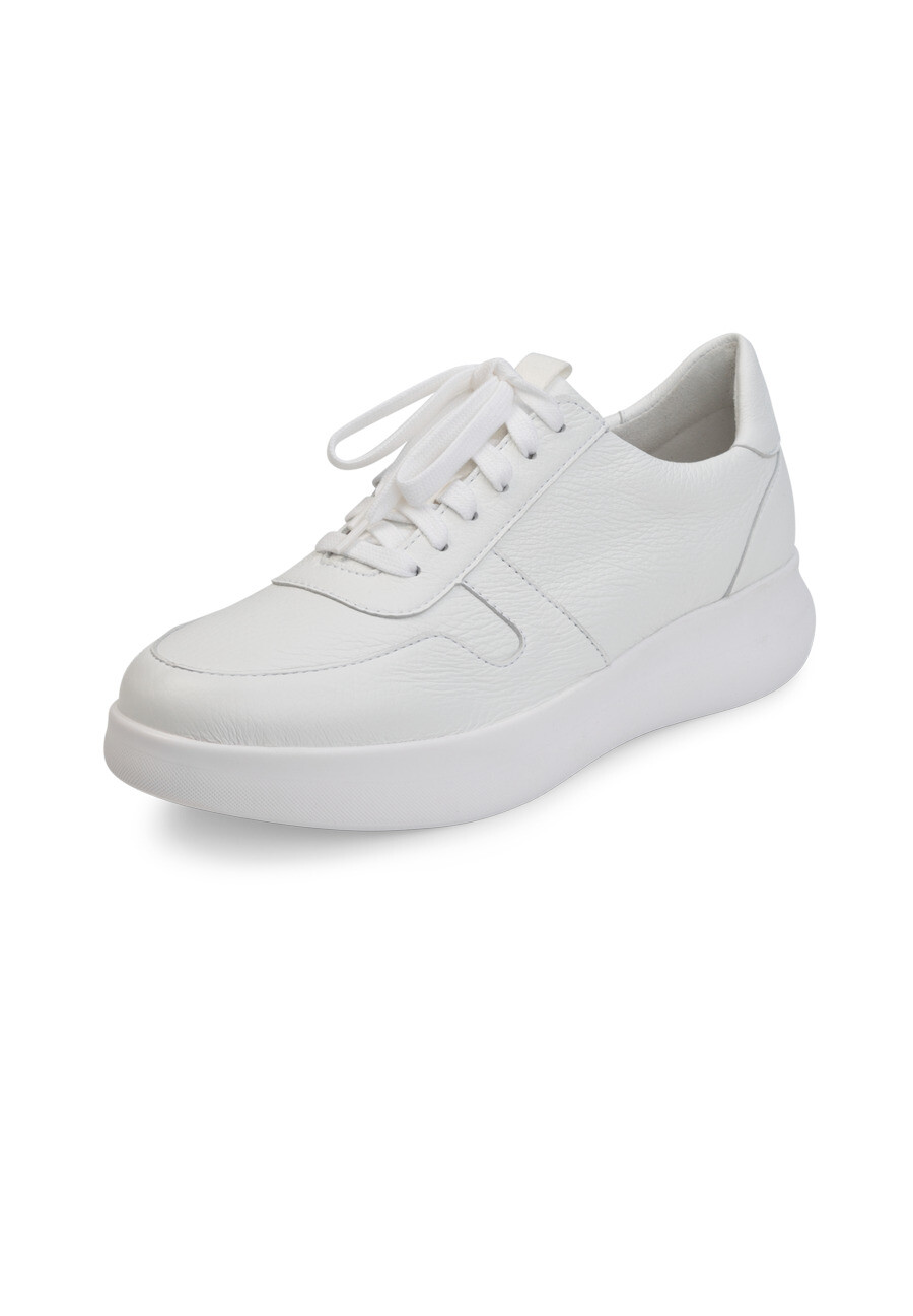 Низкие кроссовки VITAFORM Hirschleder, белый
Низкие кроссовки VITAFORM Hirschleder, белый