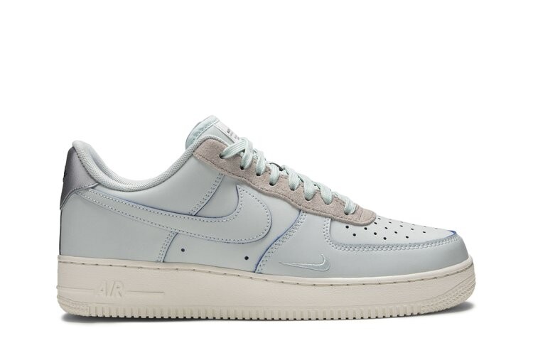 Кроссовки Nike Devin Booker x Air Force 1 Low LV8 'Moss Point', серый
Кроссовки Nike Devin Booker x Air Force 1 Low LV8 'Moss Point', серый