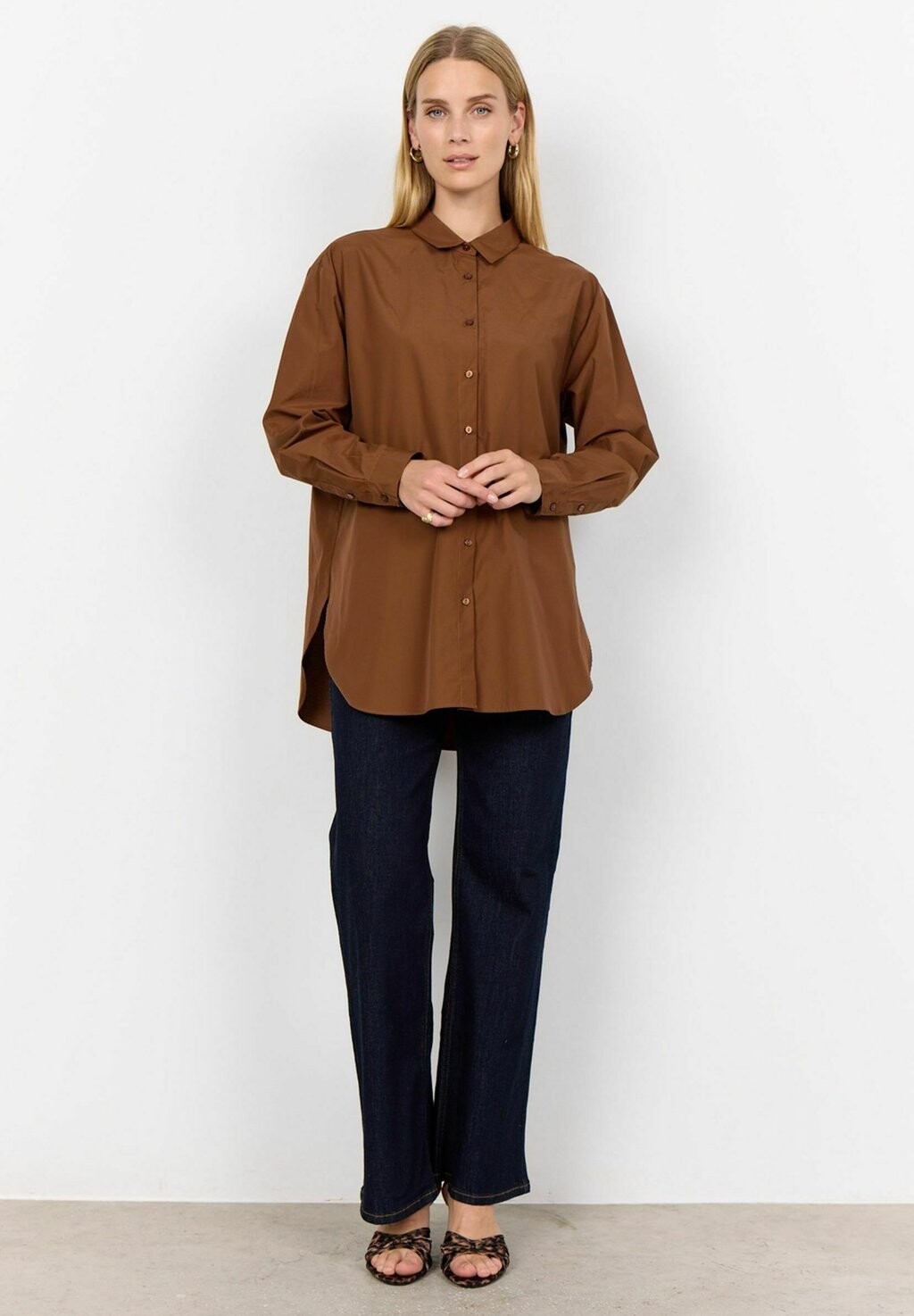 Блузка на пуговицах NETTI Soyaconcept, коричневый
Блузка на пуговицах NETTI Soyaconcept, коричневый
