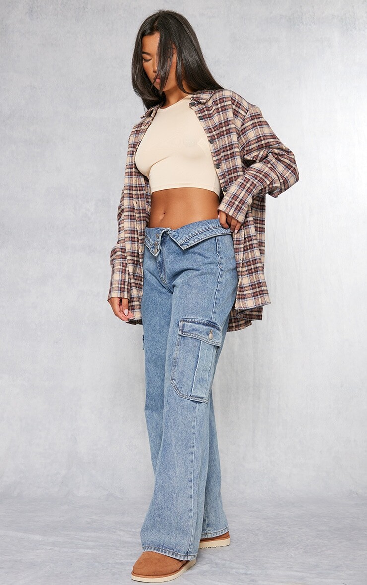 PrettyLittleThing Коричневая фланелевая рубашка оверсайз
PrettyLittleThing Коричневая фланелевая рубашка оверсайз