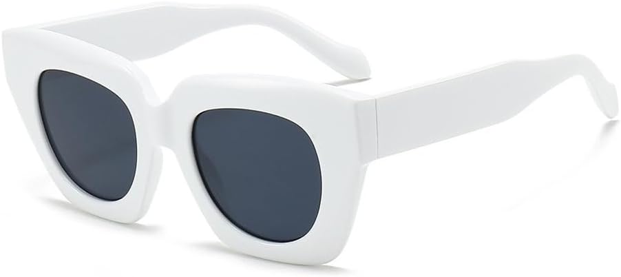 Винтажные солнцезащитные очки Polygon для женщин, модные панк-очки с градиентным переходом цвета, защита от УФ-излучения UV400 для мужчин, трендовые солнцезащитные очки с заклепками TYUVIVO, White
Винтажные солнцезащитные очки Polygon для женщин, модные панк-очки с градиентным переходом цвета, защита от УФ-излучения UV400 для мужчин, трендовые солнцезащитные очки с заклепками TYUVIVO, White