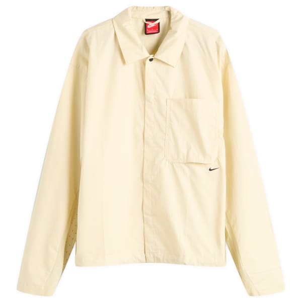 Рубашка на пуговицах Nike, хаки
Рубашка на пуговицах Nike, хаки